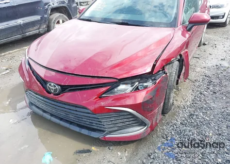 2022 Toyota Camry Le из США, поврежденный, VIN 4T1C11AK4NU697085